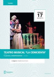 La compañía Acuario Teatro lleva a la escena de la plaza de La  Independencia de Torremolinos el musical 'La Cenicienta'