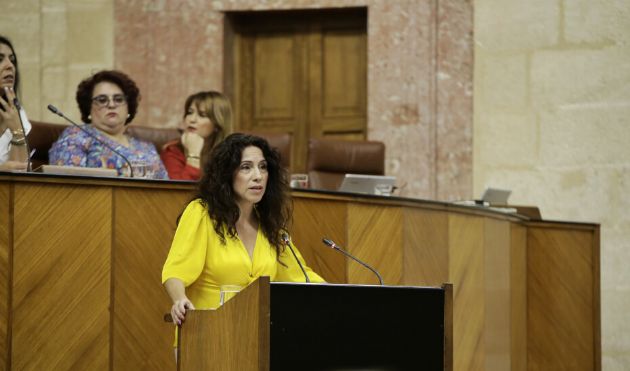 La consejera de Igualdad, Políticas Sociales y Conciliación, Rocío Ruiz, en el Parlamento andaluz La consejera de Igualdad, Políticas Sociales y Conciliación, Rocío Ruiz, en el Parlamento andaluz