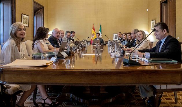 El Consejo de Gobierno reunido de forma extraordinaria para aprobar el Proyecto de Ley de Presupuestos de 2019 El Consejo de Gobierno reunido de forma extraordinaria para aprobar el Proyecto de Ley de Presupuestos de 2019