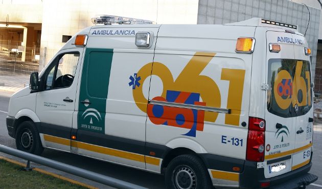 Ambulancia de la Empresa Pública de Emergencias Sanitarias Ambulancia de la Empresa Pública de Emergencias Sanitarias