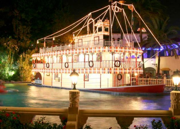 Parque de atracciones Tívoli World Parque de atracciones Tívoli World