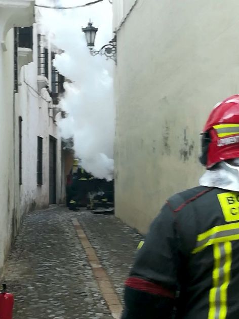 Incendio en un cuadro eléctrico Incendio en un cuadro eléctrico
