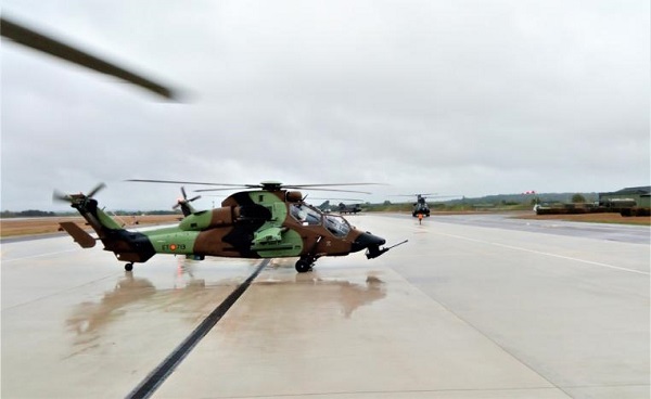 Dos helicópteros Tigre españoles participan en el ejercicio Dos helicópteros Tigre españoles participan en el ejercicio
