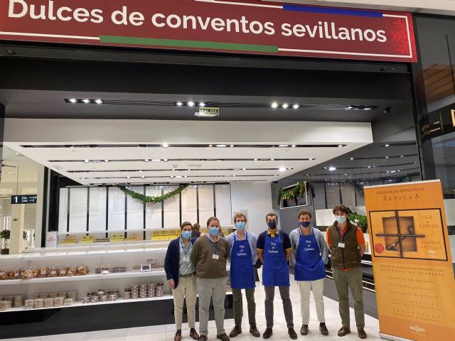 La venta de los tradicionales dulces de convento tendrá un horario de 11,30 a 14,30 y de 15:30 a 18,00 horas en la planta alta del Centro Comercial Los Arcos La venta de los tradicionales dulces de convento tendrá un horario de 11,30 a 14,30 y de 15:30 a 18,00 horas en la planta alta del Centro Comercial Los Arcos
