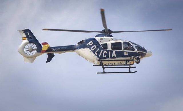 Helicóptero de la policía nacional Helicóptero de la policía nacional
