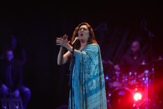 La cantante Estrella Morente en una actuación - Jesús Hellín