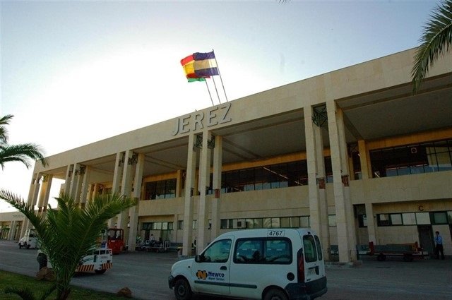 Aeropuerto de Jerez Aeropuerto de Jerez