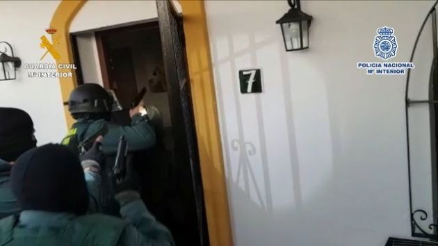 Operación conjunta de la Policía Nacional y la Guardia Civil para desarticular una organización criminal dedicada a la trata de seres humanos con fines de explotación sexual en Mijas Operación conjunta de la Policía Nacional y la Guardia Civil para desarticular una organización criminal dedicada a la trata de seres humanos con fines de explotación sexual en Mijas
