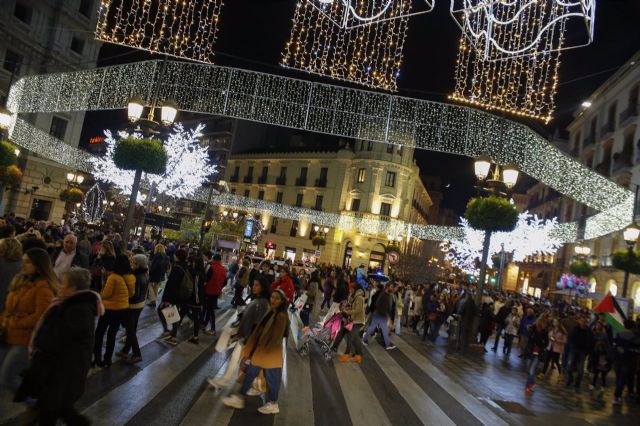 Encendido de las luces de Navidad en Granada en 2019 - Álex Cámara - Europa Press Encendido de las luces de Navidad en Granada en 2019 - Álex Cámara - Europa Press