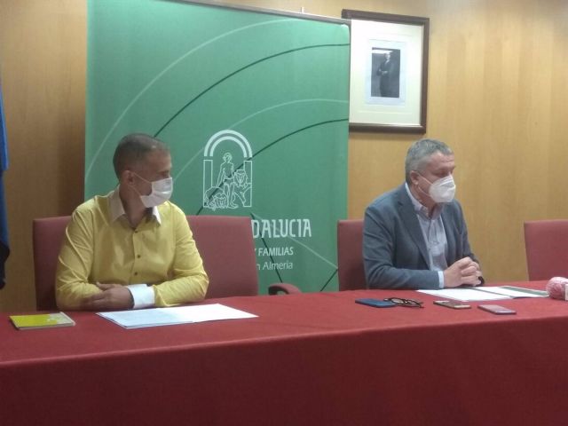 Los delegados en Almería de Educación, Antonio Jiménez, y de Salud, Juan de la Cruz Belmonte Los delegados en Almería de Educación, Antonio Jiménez, y de Salud, Juan de la Cruz Belmonte