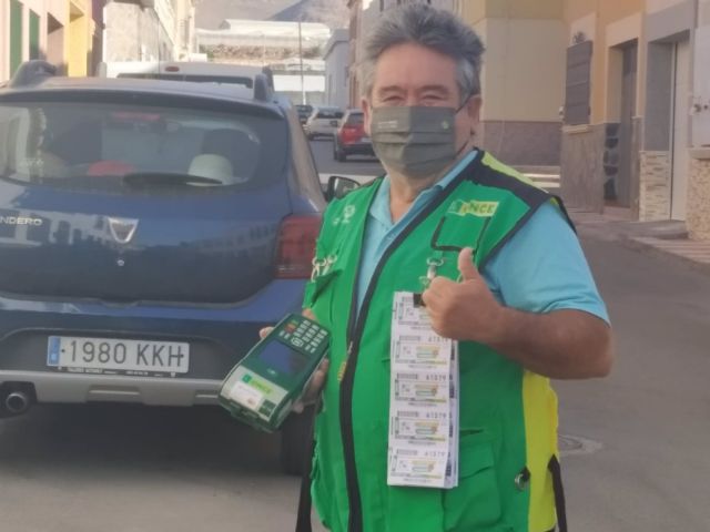 El vendedor de la ONCE Miguel Rodríguez El vendedor de la ONCE Miguel Rodríguez