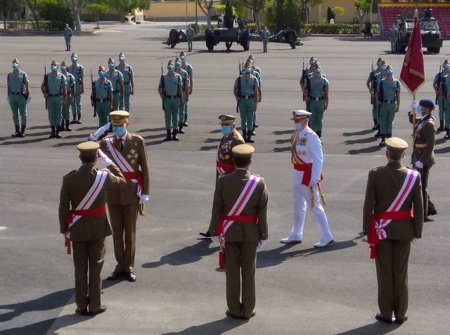El rey Felipe VI acude a los actos por el centenario de La Legión en Viator (Almería) El rey Felipe VI acude a los actos por el centenario de La Legión en Viator (Almería)