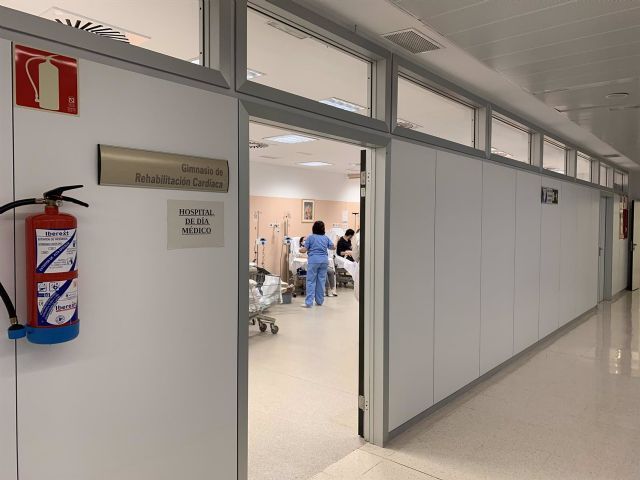 El Clínico de Málaga habilita el gimnasio de rehabilitación cardiaca como hospital de día para responder a necesidades de ingreso