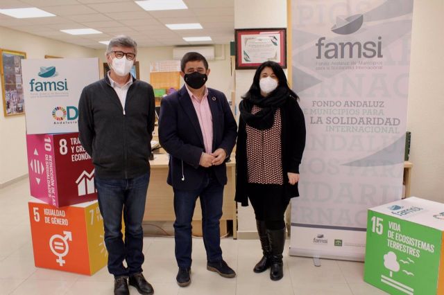 Reunión de Francisco Reyes con trabajadores de Famsi Reunión de Francisco Reyes con trabajadores de Famsi
