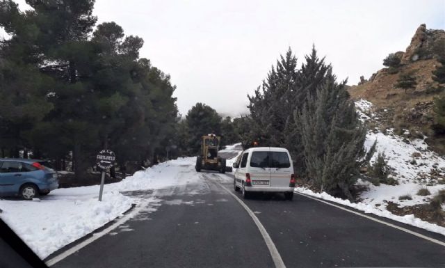 Carreteras afectadas por la nieve en Almería