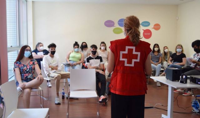 Un taller de empleo juvenil de Cruz Roja