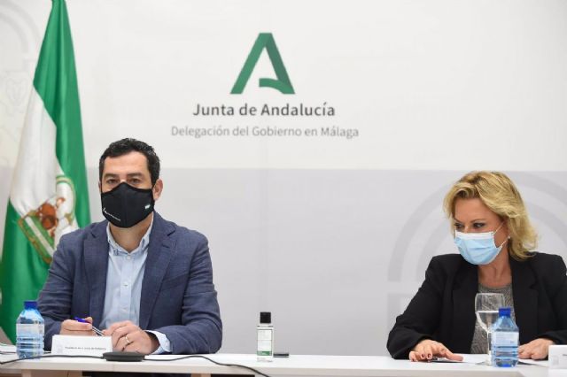 El presidente de la Junta de Andalucía, Juanma Moreno, preside la reunión del Comité de Expertos contra el coronavirus a 03 de enero de 2021 en Málaga (Andalucía) - Álex Zea - Europa Press