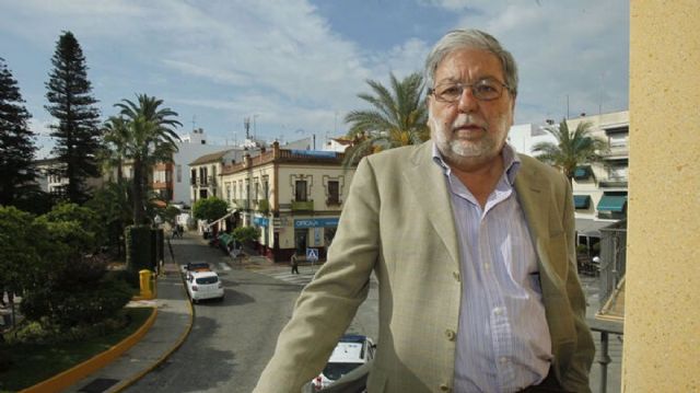 El presidente del Consejo Andaluz de Gobiernos Locales y alcalde de Dos Hermanas (Sevilla), Francisco Toscano