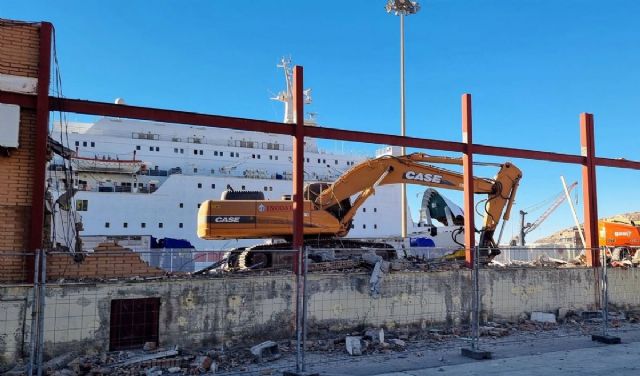 Obras del nuevo edificio policial en el Puerto de Almería
